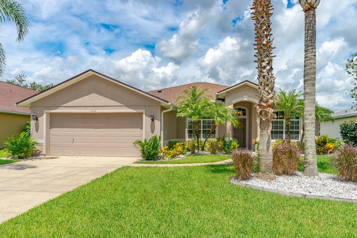 Homes For Sale In Port Orange & Debary, FL Featuring Upgrades & More